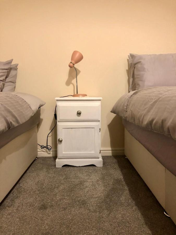 Entire Two Bed Coach House Super King Beds Turn Into Singles Villa Exeter Exterior foto